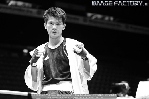 2009-09-05 AIBA World Boxing Championship 0710 - 48kg - Felix Alvarado Sanchez NCA - Jiazhao Li CHN
